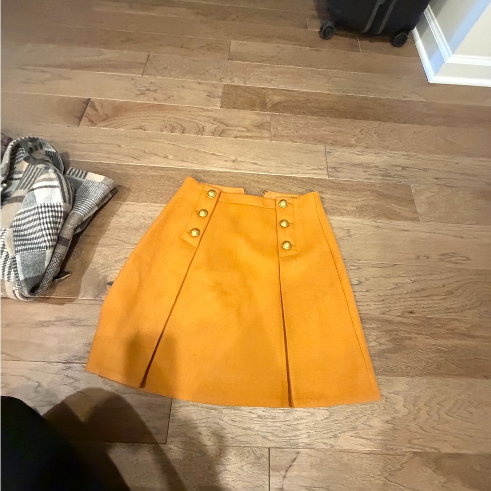 Stylish J Crew mustard Buttoned Women's Skirt